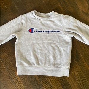 Champion crewneck sweater size 5